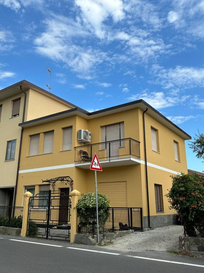 Appartamento Vicino Al Mare Con Parcheggio リーヴァ・リーグレ エクステリア 写真